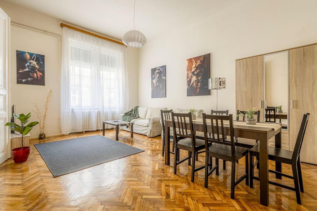 Gentleman Apartment Budapest Eksteriør billede
